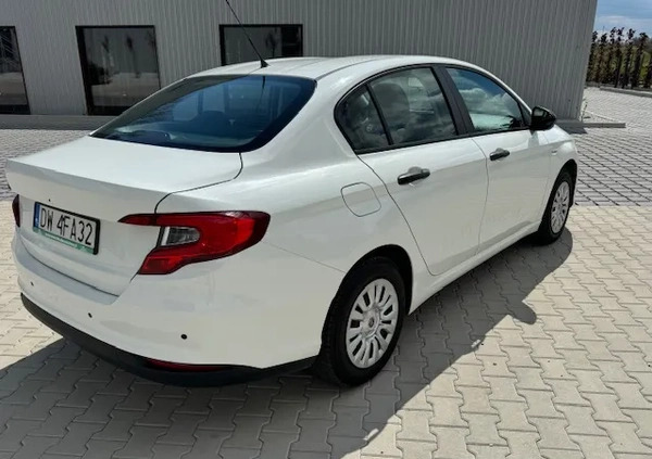 Fiat Tipo cena 29900 przebieg: 219746, rok produkcji 2019 z Lubin małe 154